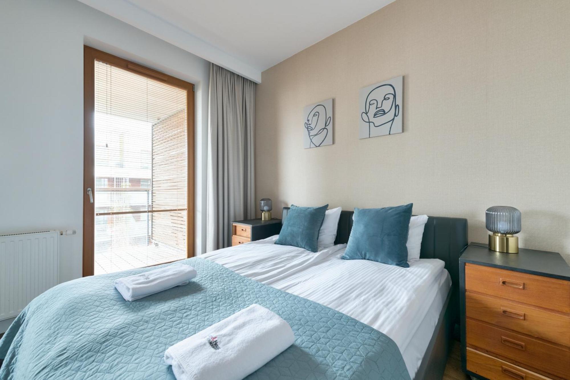 Dom & House - Apartamenty Nadmorski Dwor กดัญสก์ ภายนอก รูปภาพ