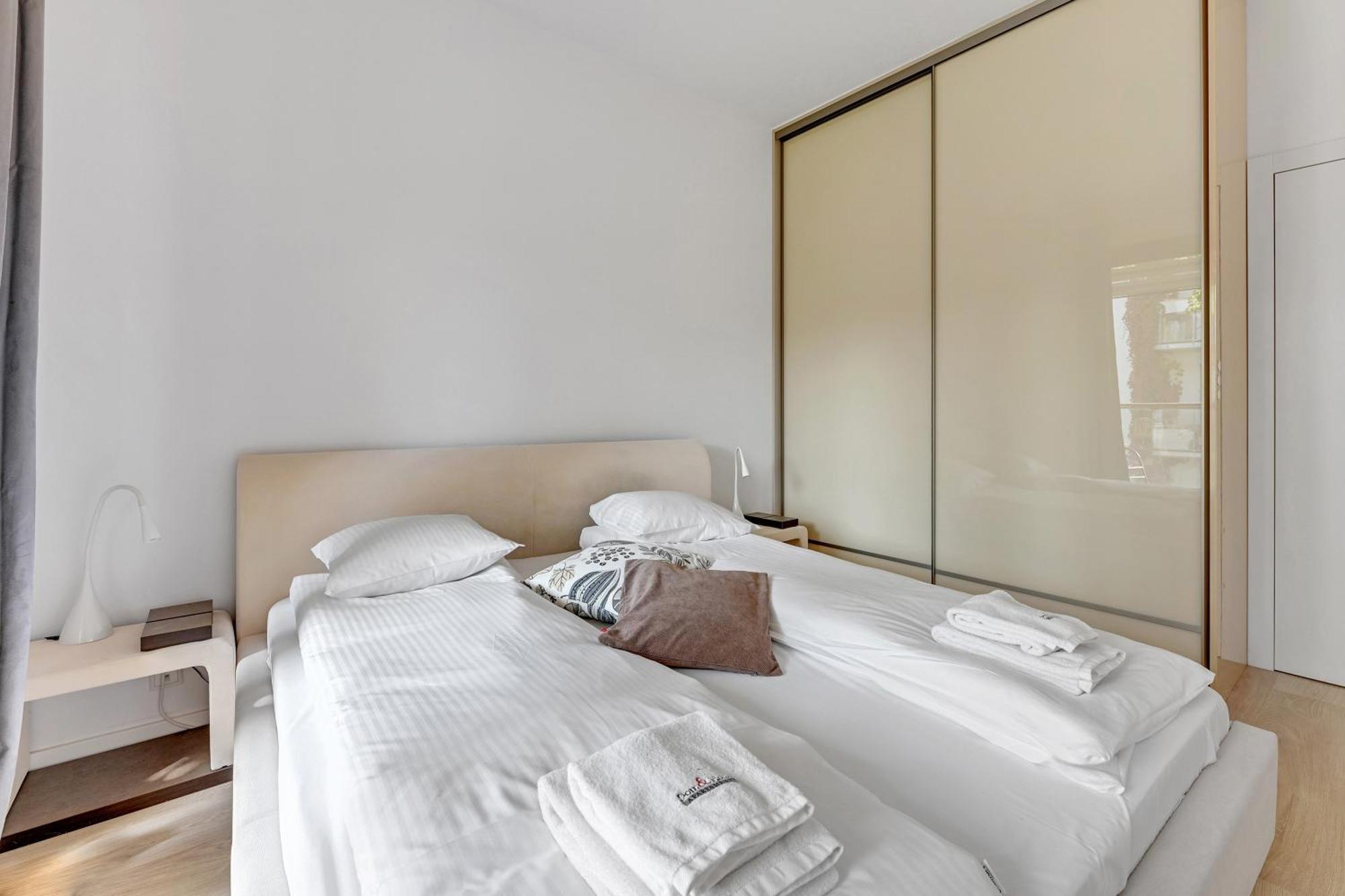 Dom & House - Apartamenty Nadmorski Dwor กดัญสก์ ภายนอก รูปภาพ