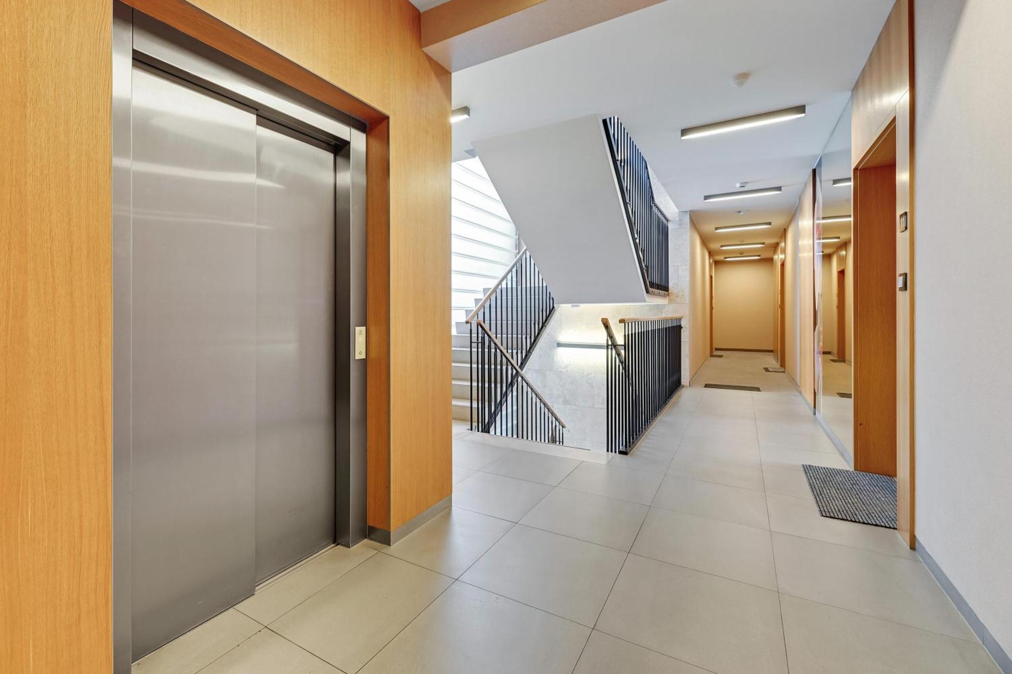 Dom & House - Apartamenty Nadmorski Dwor กดัญสก์ ภายนอก รูปภาพ