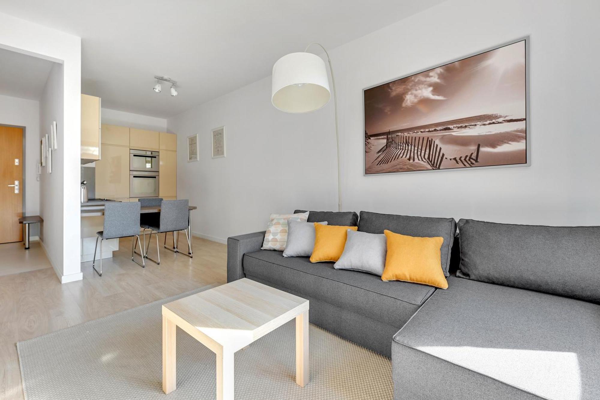 Dom & House - Apartamenty Nadmorski Dwor กดัญสก์ ภายนอก รูปภาพ